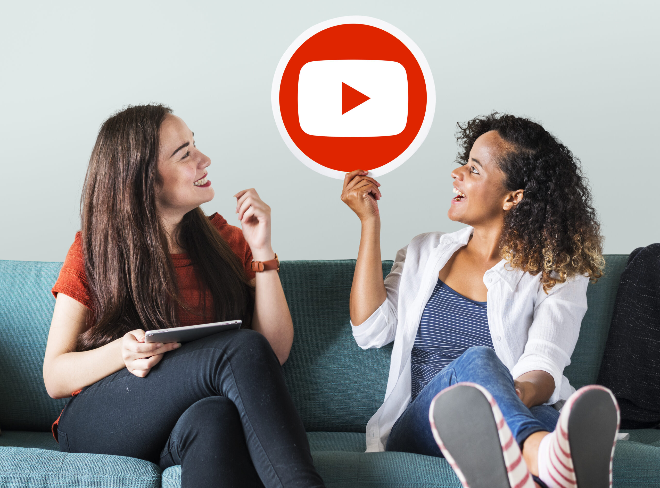 How to Grow a YouTube Channel Fast in 2025